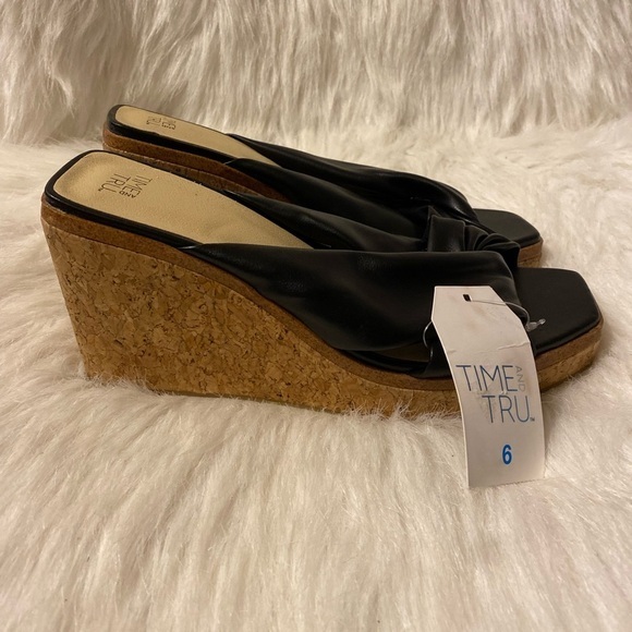 Time And Tru Sandals Womens‎ Size 6 Open Toe Wedge Shoes - Picture 1 of 7